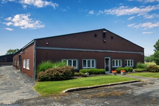 Plus de détails pour 7120 Seneca St, Elma, NY - Local d'activités à louer