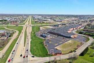 Plus de détails pour 10017 N 2nd Street, Machesney Park, IL - Local commercial à louer