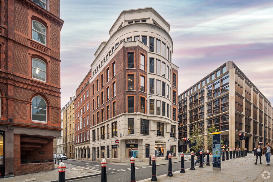 76 Cannon St, Londres à louer - Photo de l’immeuble – Image 1 sur 14
