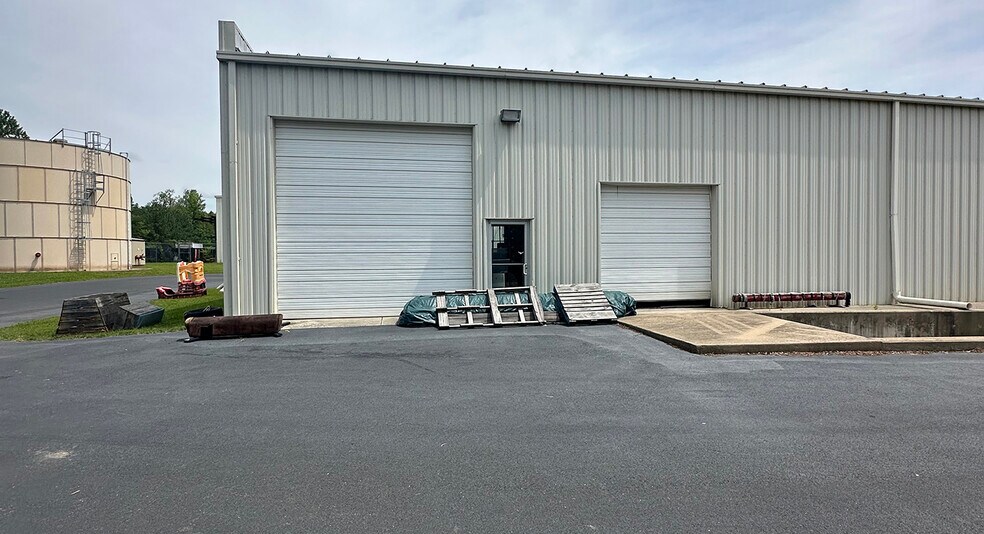 2196 Lanier Ln, Rockville, VA à louer - Photo de l’immeuble – Image 2 sur 4