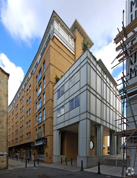 30-34A Shad Thames, Londres à vendre - Photo de l’immeuble – Image 3 sur 4