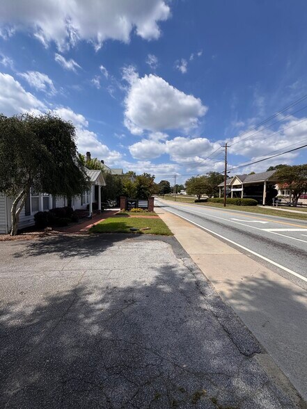 920 Green St, Conyers, GA à louer - Photo de l’immeuble – Image 3 sur 12
