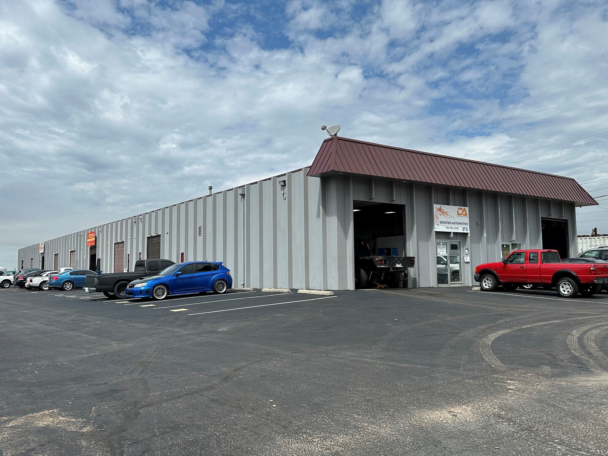 3522 N El Paso St, Colorado Springs, CO à louer Photo de l’immeuble– Image 1 sur 2