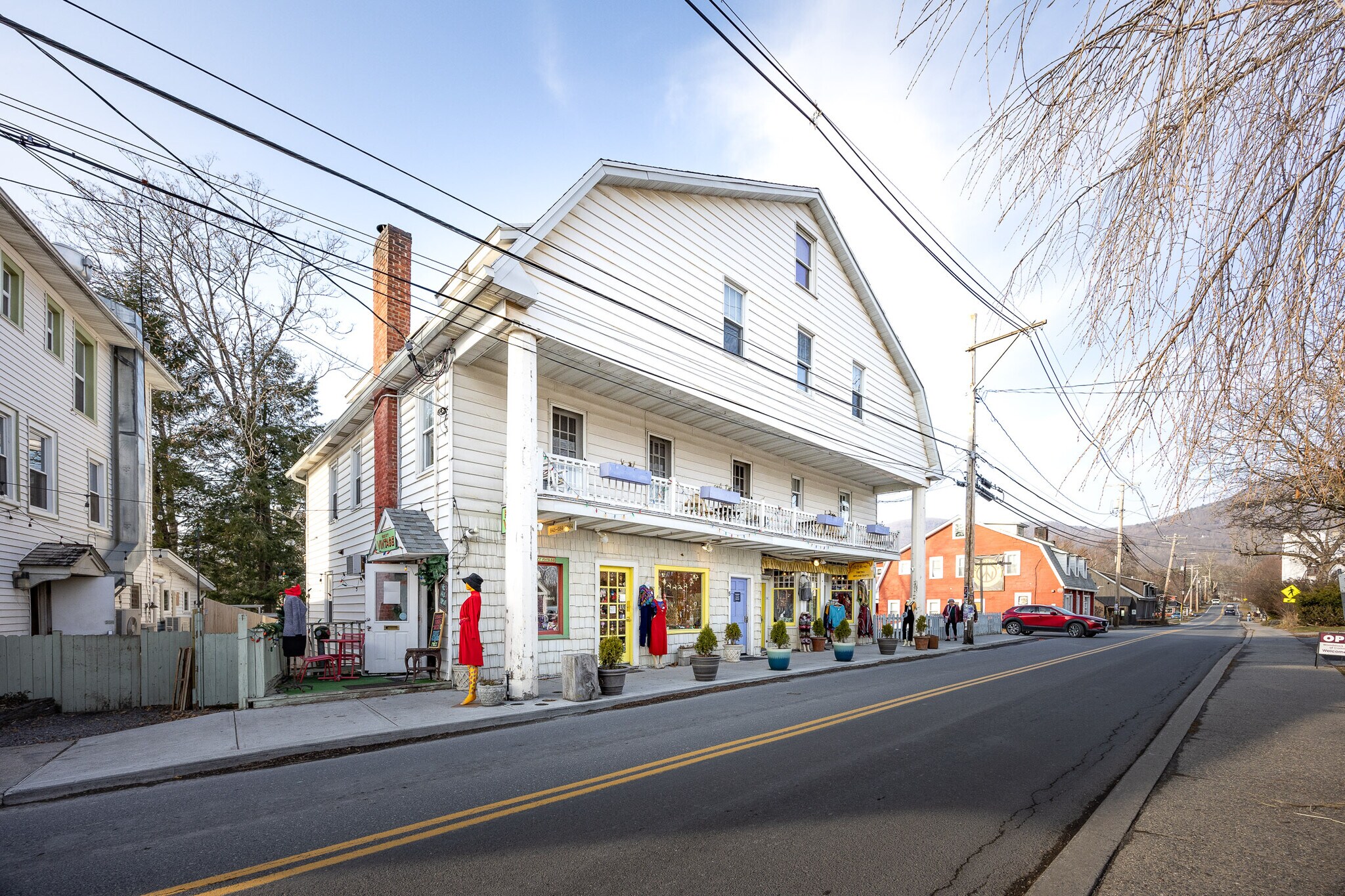 5-9 Rock City Rd, Woodstock, NY à vendre Photo principale– Image 1 sur 36
