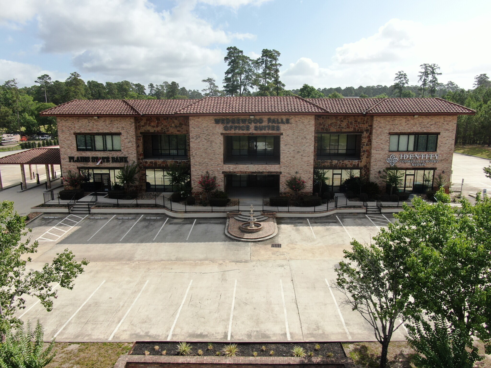 5452 Highway 105 W, Conroe, TX à vendre Photo principale– Image 1 sur 24