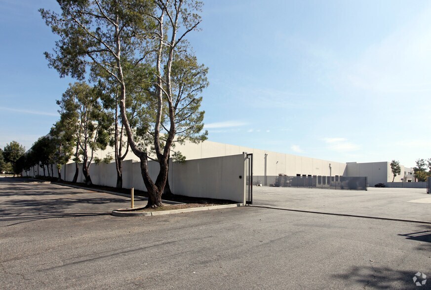 14101 Alton Pky, Irvine, CA à louer - Photo de l’immeuble – Image 3 sur 5