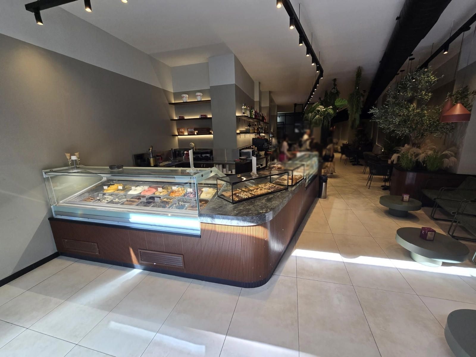 Local commercial dans Barcelone, Barcelona à louer Photo intérieure– Image 1 sur 19