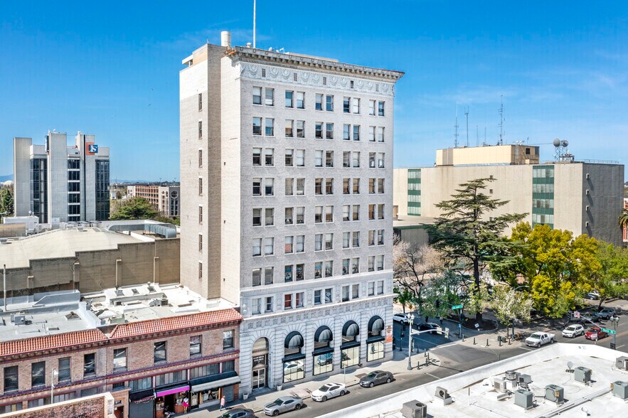 11 S San Joaquin St, Stockton, CA à louer - Photo principale – Image 1 sur 16
