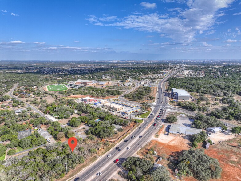 2415 Woodlane dr, New Braunfels, TX à vendre - Photo de l’immeuble – Image 3 sur 16