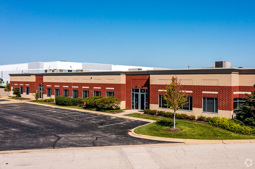4222-4248 Meridian Pky, Aurora, IL à louer - Photo de l’immeuble – Image 3 sur 8