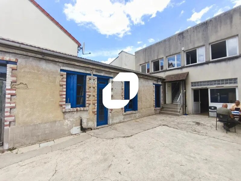 Bureau dans Champigny-sur-Marne à louer Photo de l’immeuble– Image 1 sur 8