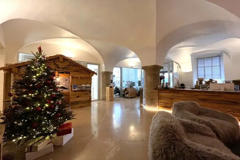 Bureau dans Lyon à louer - Photo de l’immeuble – Image 2 sur 14