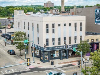 Plus de détails pour 402 E State St, Rockford, IL - Local commercial à vendre