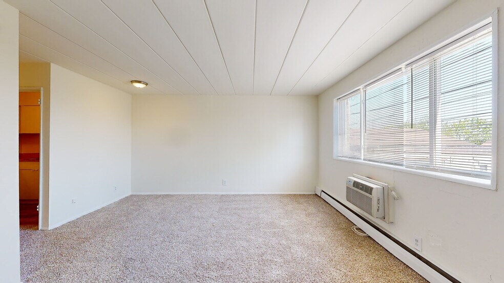 30 S State Rd, Upper Darby, PA à vendre - Numérisation 3D Matterport – Image 2 sur 24