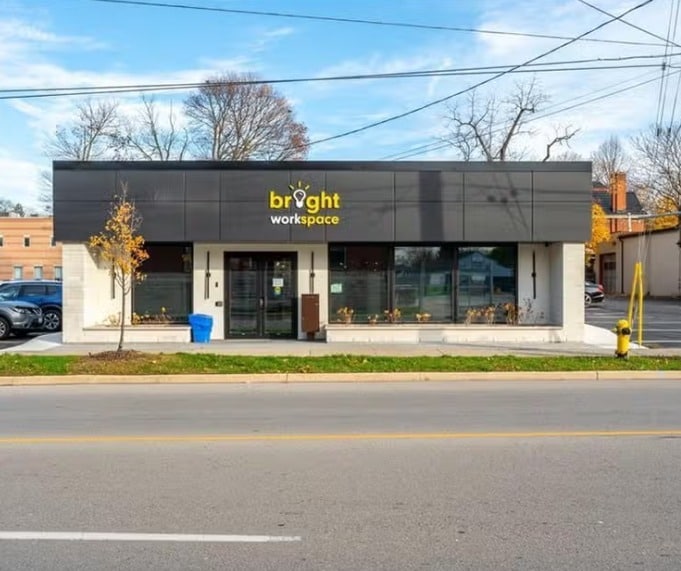 76 Lake St, St Catharines, ON à louer Photo de l’immeuble– Image 1 sur 4