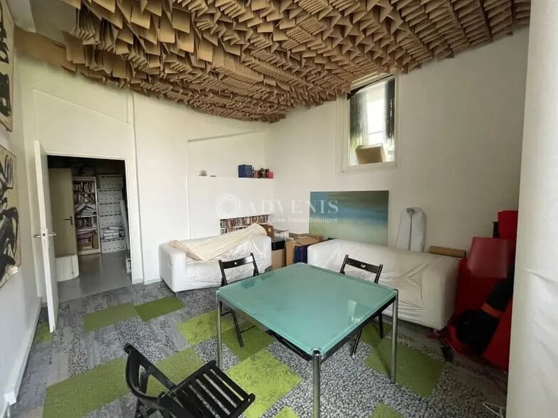 Bureau dans Vanves à louer - Photo de l’immeuble – Image 3 sur 12