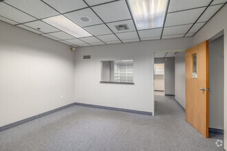 6 Hearthstone Ct, Reading, PA à louer Photo intérieure– Image 1 sur 5
