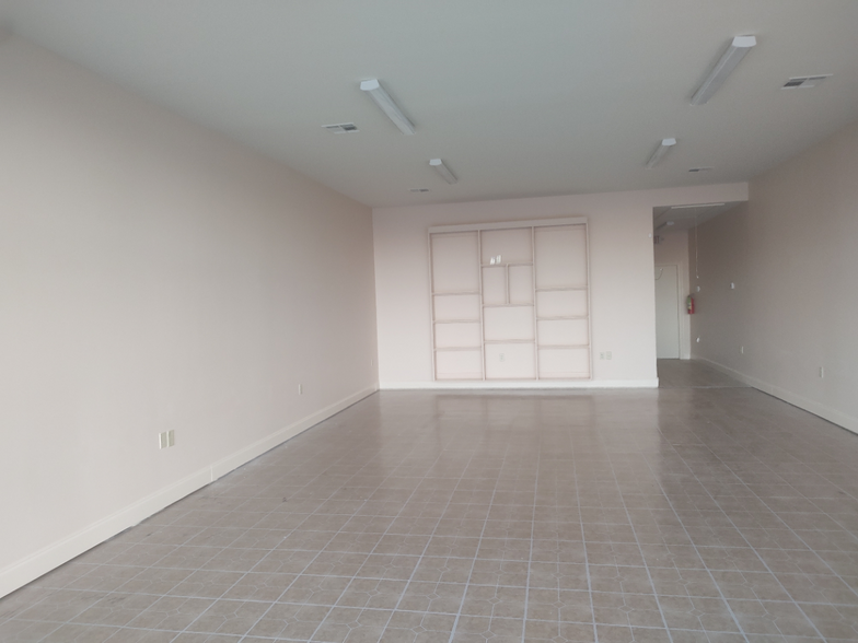 511 Shankland Ave, Jennings, LA à louer - Photo de l’immeuble – Image 2 sur 3