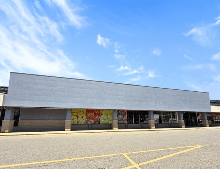 906-920 E State St, Athens, OH à louer - Photo de l’immeuble – Image 3 sur 30