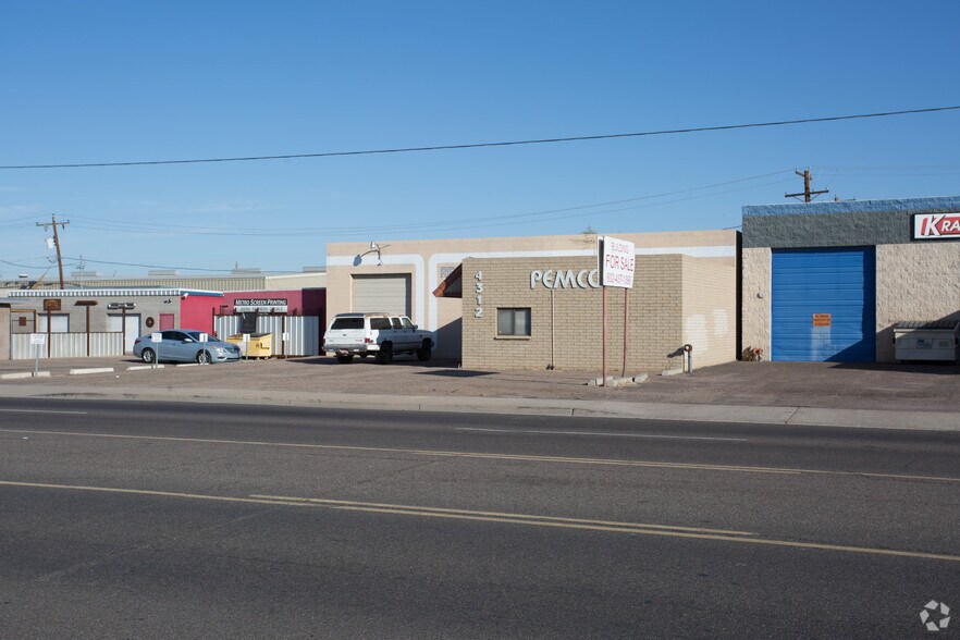 4312 E University Dr, Phoenix, AZ à louer - Photo de l’immeuble – Image 2 sur 3