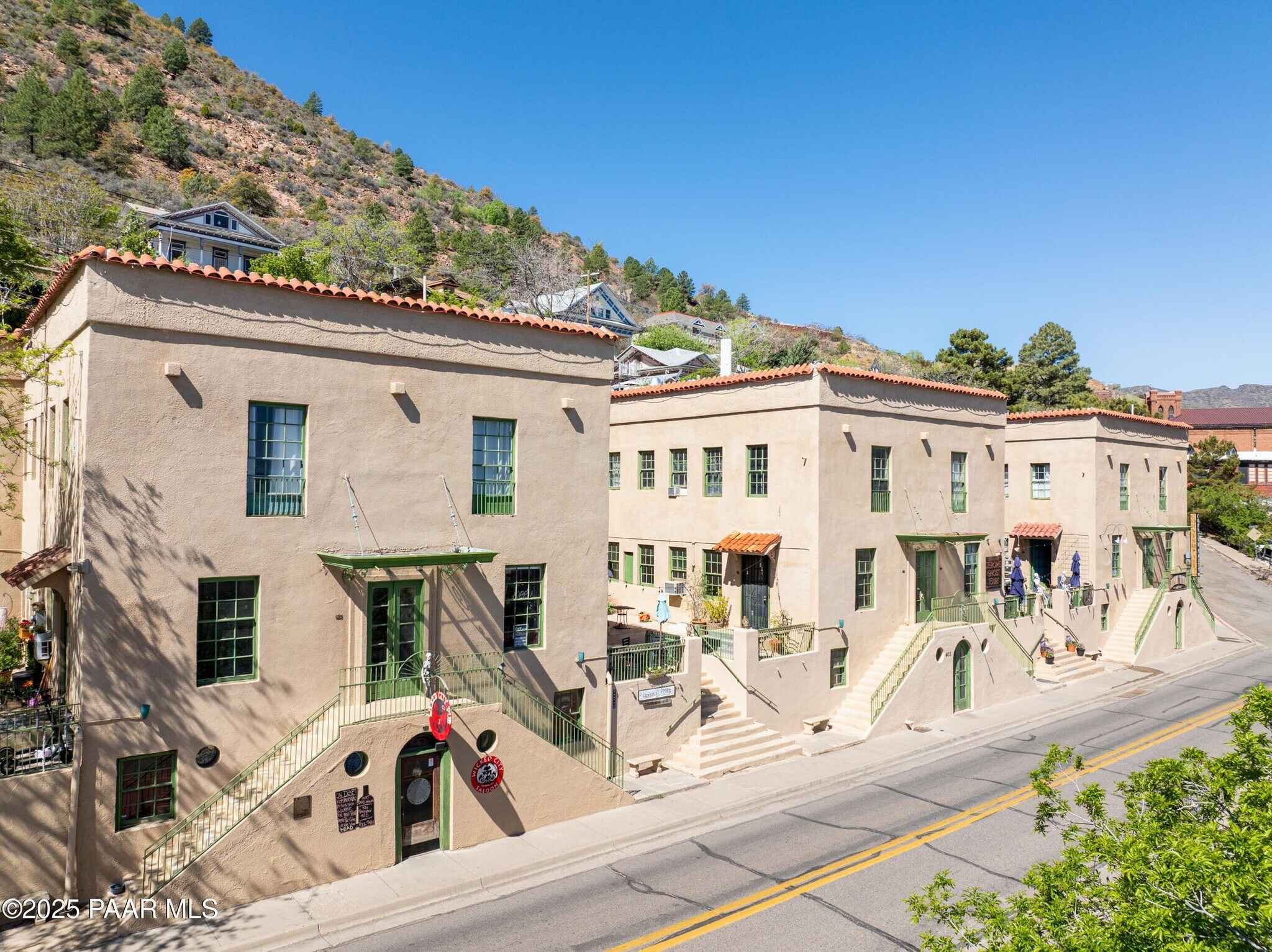403 Clark St, Jerome, AZ à louer Photo de l’immeuble– Image 1 sur 14