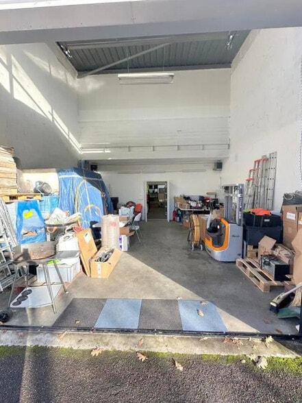 Local d’activités dans Taverny à louer - Photo intérieure – Image 3 sur 8