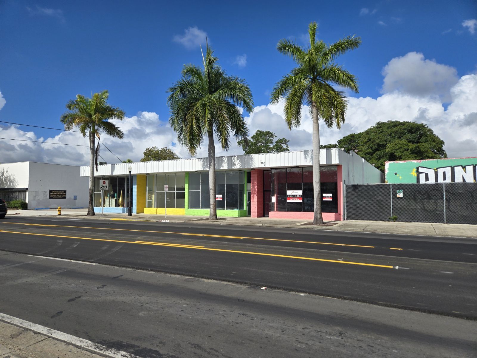 8330 Biscayne Blvd, Miami, FL à louer Photo de l’immeuble– Image 1 sur 11