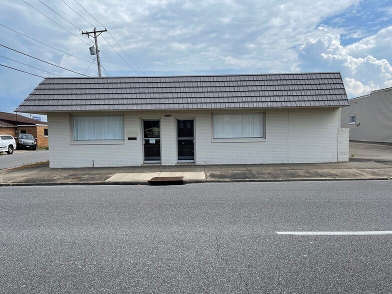 1200 Broadway St, Paducah, KY à vendre - Photo principale – Image 1 sur 4