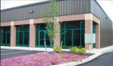 2000 Eberhart Rd, Whitehall, PA à louer - Photo de l’immeuble – Image 2 sur 8
