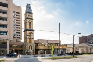 Plus de détails pour 379 Dundas St, London, ON - Bureau, Local commercial à louer