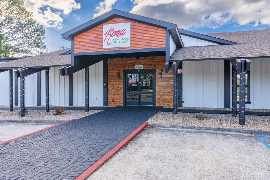 4840 Hatch Blvd, Muscle Shoals, AL à vendre - Photo principale – Image 1 sur 57