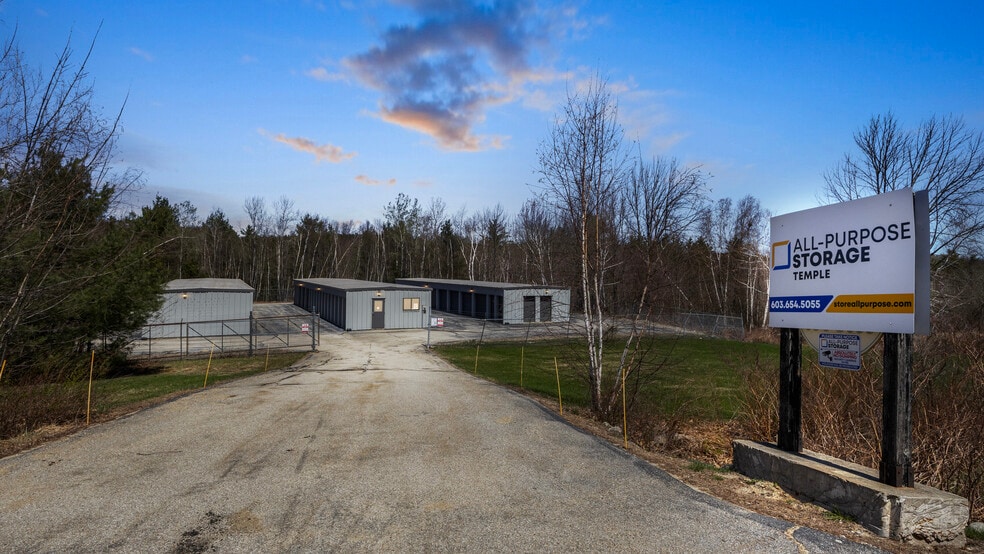 103 Gibbons Hwy, Temple, NH à vendre - Photo principale – Image 1 sur 8