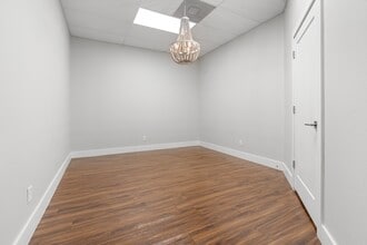 40 SW 1st Ave, Ocala, FL à louer Photo intérieure– Image 2 sur 3