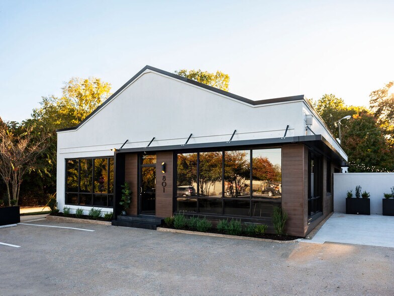 801 Buncombe St, Greenville, SC à vendre - Photo de l’immeuble – Image 2 sur 13