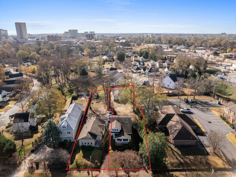 315 W Stone Ave, Greenville, SC à vendre - Photo de l’immeuble – Image 1 sur 7