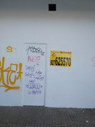 Plus de détails pour Local commercial à louer