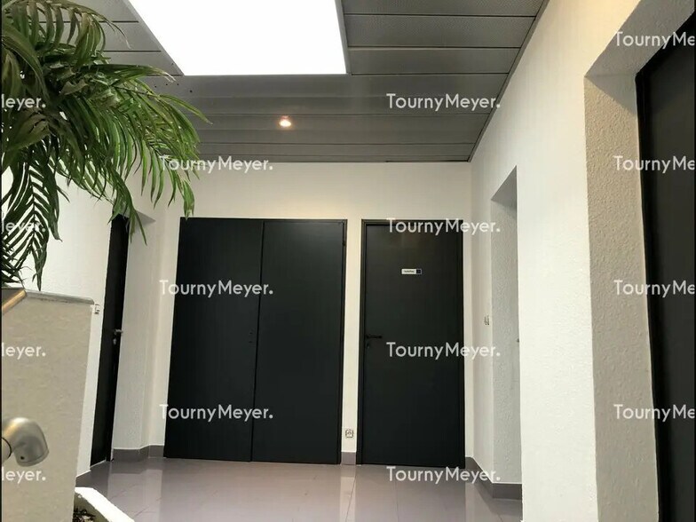 Bureau dans Lons à louer - Photo intérieure – Image 3 sur 3