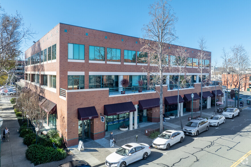 1655 N Main St, Walnut Creek, CA à louer - Photo de l’immeuble – Image 1 sur 8