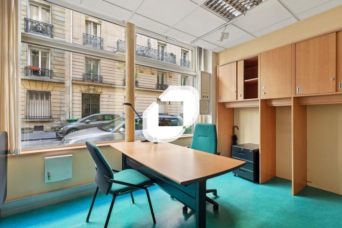 Bureau dans Paris à vendre Photo intérieure– Image 1 sur 14