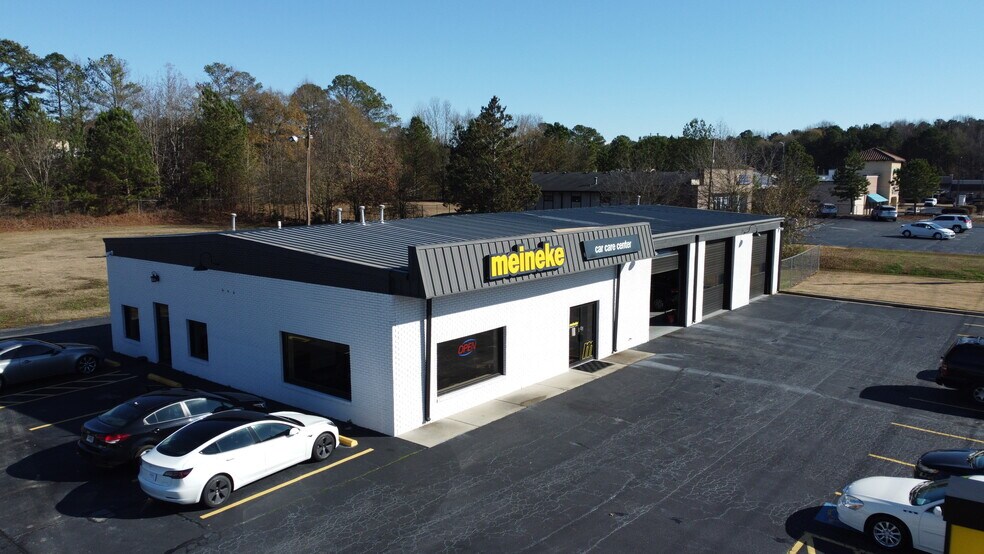 686 Grayson Hwy, Lawrenceville, GA à louer - Photo principale – Image 1 sur 12