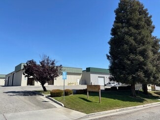 Plus de détails pour 3452 Alken St, Bakersfield, CA - Industriel/Logistique à louer