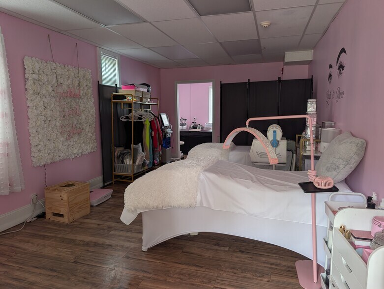 368 Derby Ave, Derby, CT à louer - Photo de l’immeuble – Image 2 sur 5