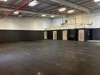Plus de détails pour 12124 S Pipeline Rd, Euless, TX - Industriel/Logistique à louer