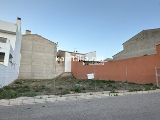 Plus de détails pour Terrain à vendre