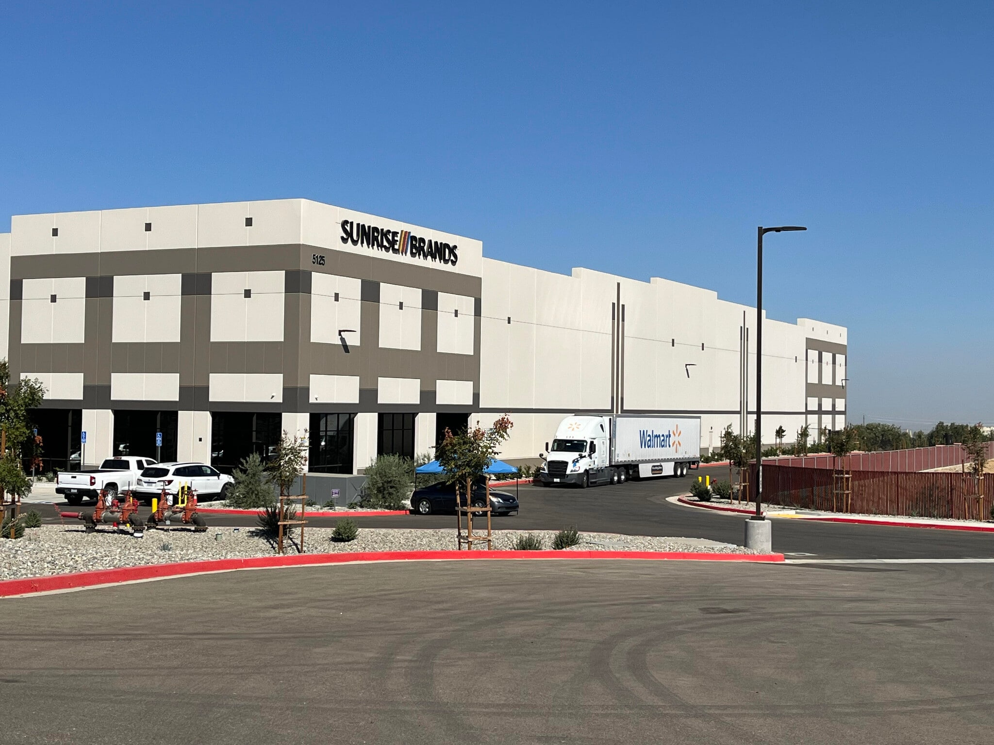 5125 Wheeler Ridge Rd, Tejon Ranch, CA à louer Photo principale– Image 1 sur 3