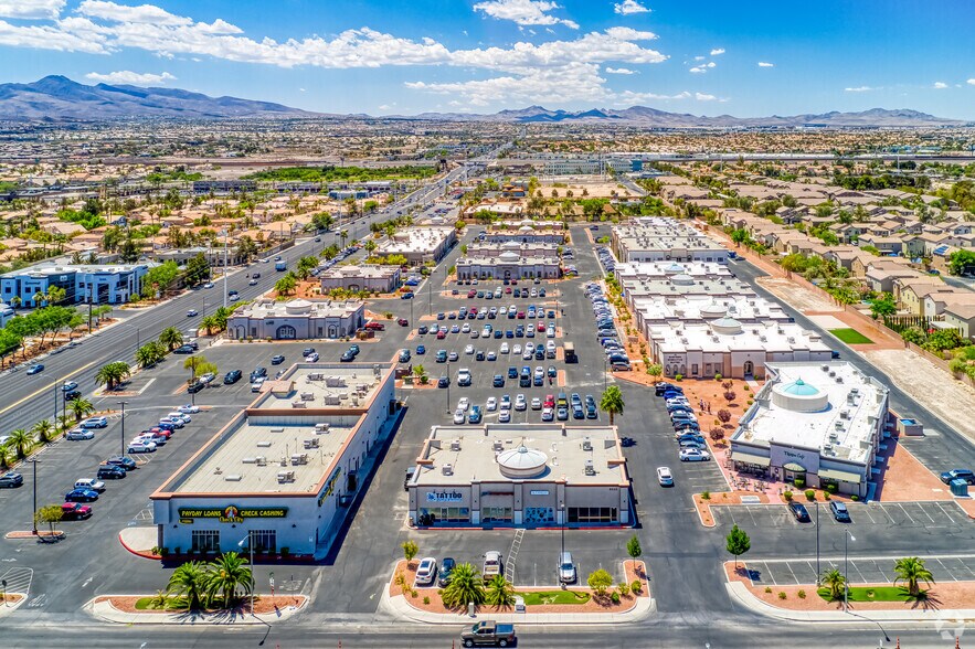 8515 S Eastern Ave, Las Vegas, NV à louer - Aérien – Image 2 sur 9