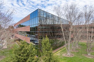 Plus de détails pour 103 Morgan Ln, Plainsboro, NJ - Bureau à vendre