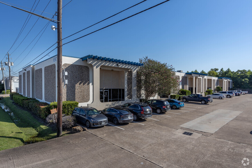 8901-8923 Knight Rd, Houston, TX à louer - Photo de l’immeuble – Image 1 sur 12