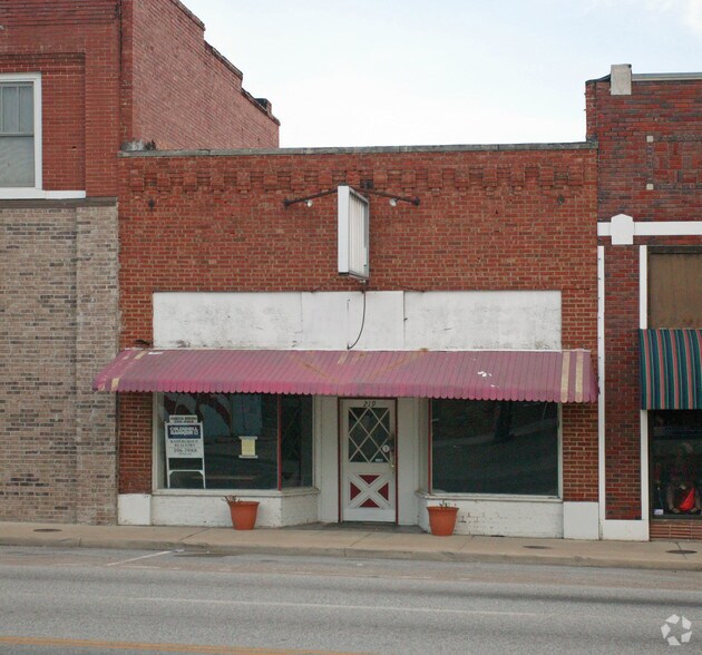 219 E Rogers Blvd, Skiatook, OK à louer - Photo de l’immeuble – Image 2 sur 47