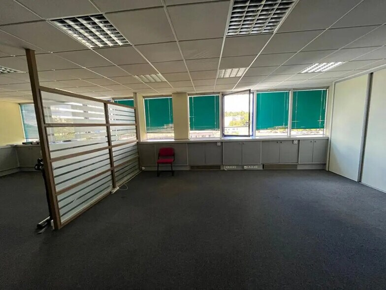 Bureau dans Besançon à vendre - Photo de l’immeuble – Image 1 sur 4